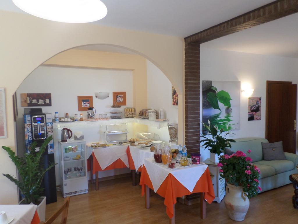 Bed And Breakfast " Il Tesoro Di Mario " 法尔科纳拉·玛里提马 外观 照片